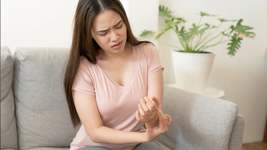 Swift Recovery from Dislocations The Laser Therapy Advantage